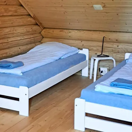 Casa de Férias 1 Bedroom Cozy In Wrzosowo (Kamien)